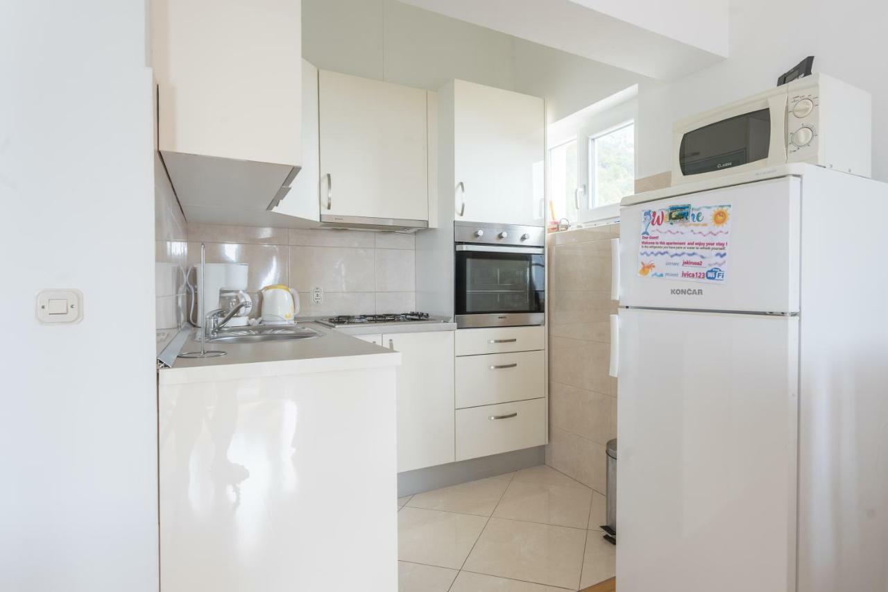 Apartmani Marija Jakir Brela Exterior photo